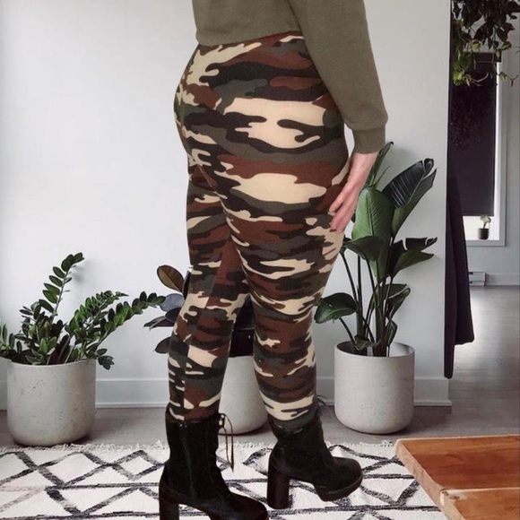 Retro Camo Patterned Y2K Leggings Alt Goth One Size Fits All - Picture 4 of 9